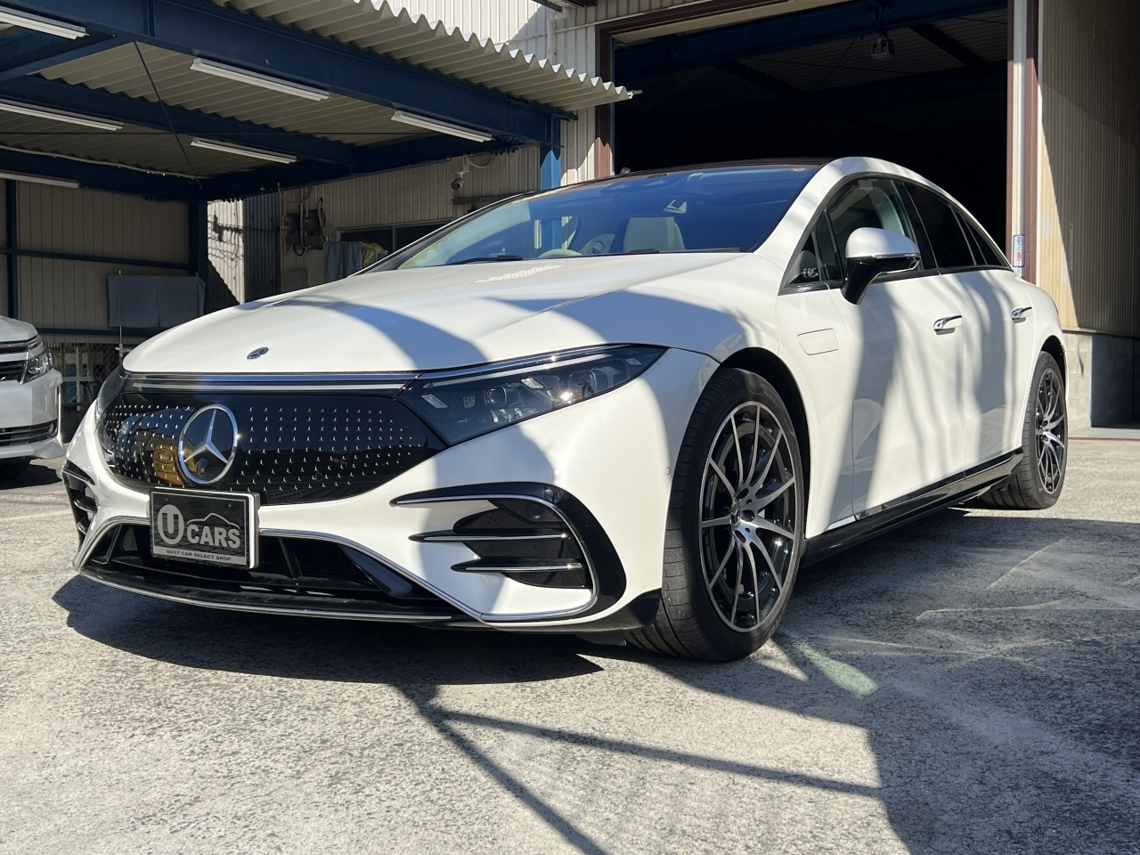 Import and buy MERCEDES BENZ EQS 2022 from Japan to Nairobi, Kenya