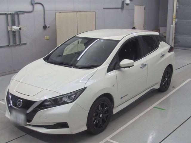 Import and buy NISSAN LEAF 2018 from Japan to Nairobi, Kenya