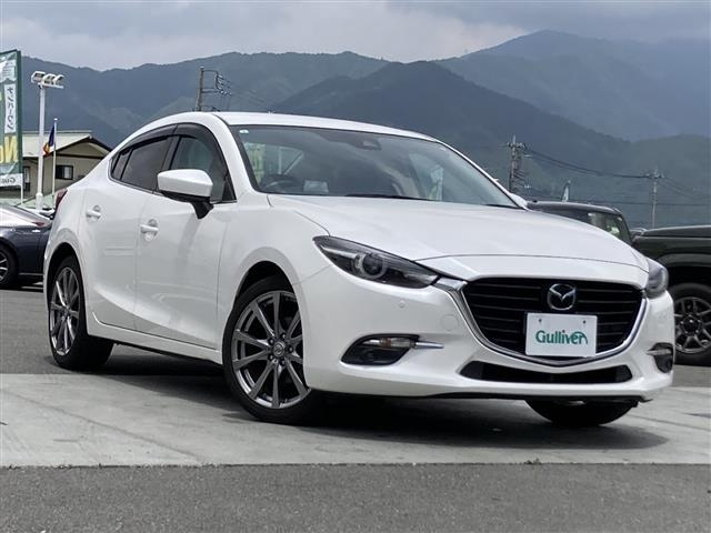 Import and buy MAZDA AXELA 2017 from Japan to Nairobi, Kenya