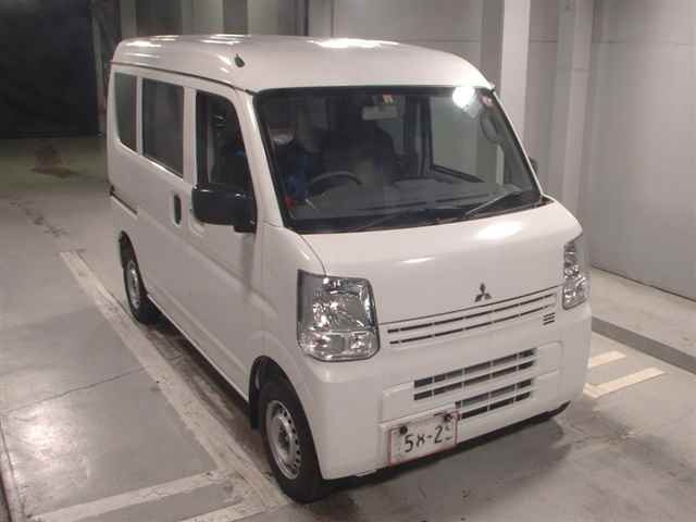 Import and buy MITSUBISHI MINICAB VAN 2023 from Japan to Nairobi, Kenya