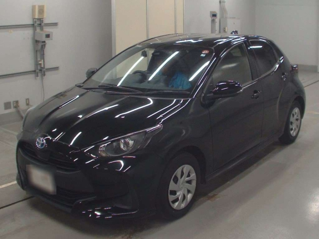 Import and buy TOYOTA YARIS 2022 from Japan to Nairobi, Kenya