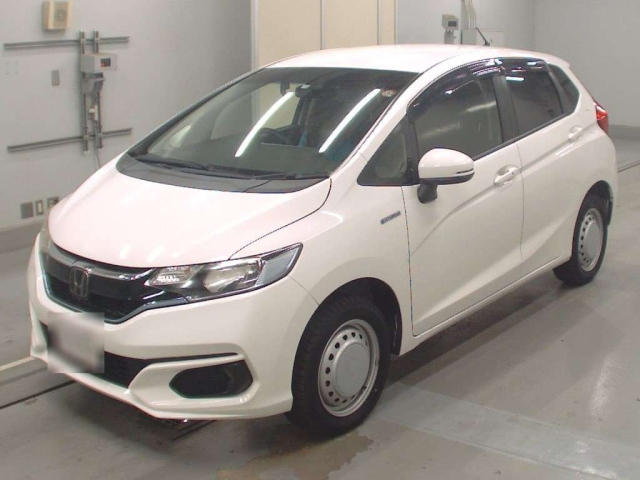 Import and buy HONDA FIT 2018 from Japan to Nairobi, Kenya