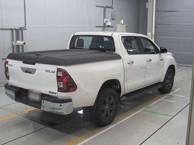 Import and buy TOYOTA HILUX 2021 from Japan to Nairobi, Kenya