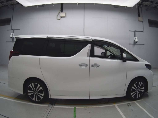 Import and buy TOYOTA ALPHARD 2020 from Japan to Nairobi, Kenya