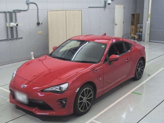 Import and buy TOYOTA 86 2021 from Japan to Nairobi, Kenya