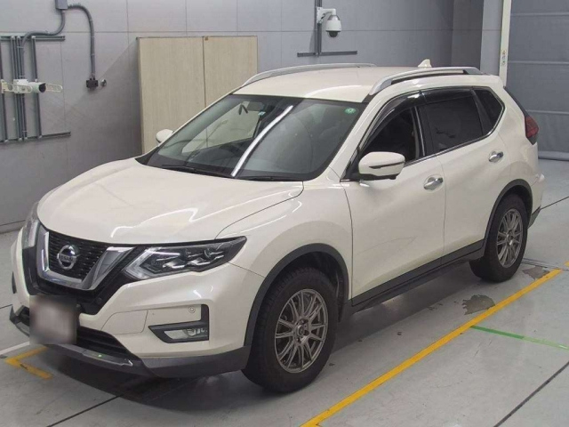 Import and buy NISSAN X-TRAIL 2018 from Japan to Nairobi, Kenya