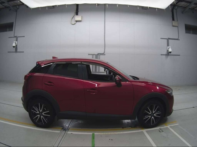 Import and buy MAZDA CX-3 2017 from Japan to Nairobi, Kenya