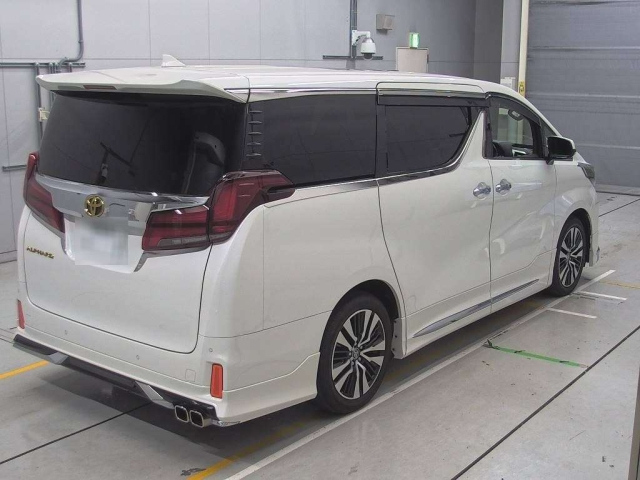 Import and buy TOYOTA ALPHARD 2019 from Japan to Nairobi, Kenya