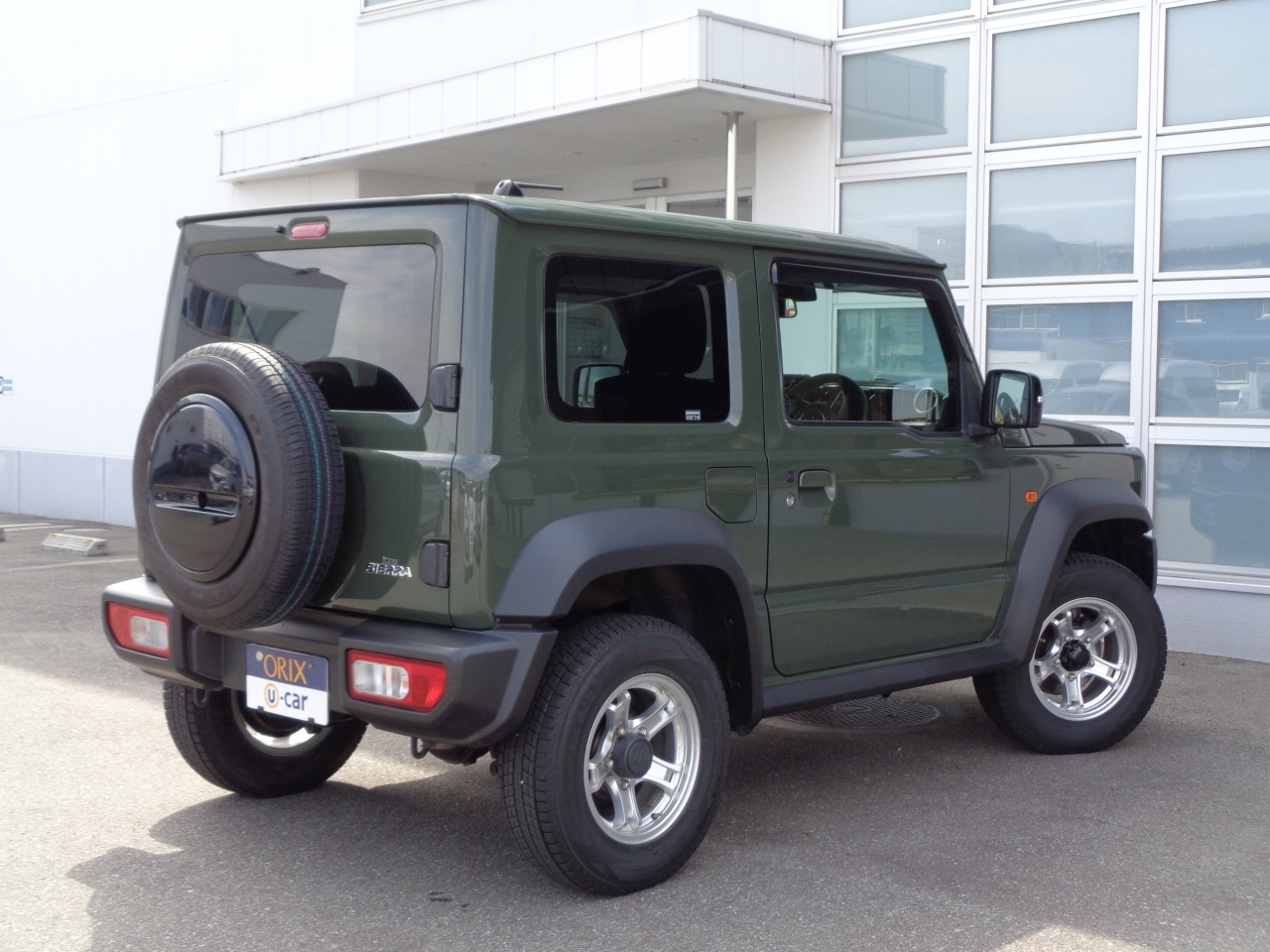 Import and buy SUZUKI JIMNY SIERRA 2019 from Japan to Nairobi, Kenya