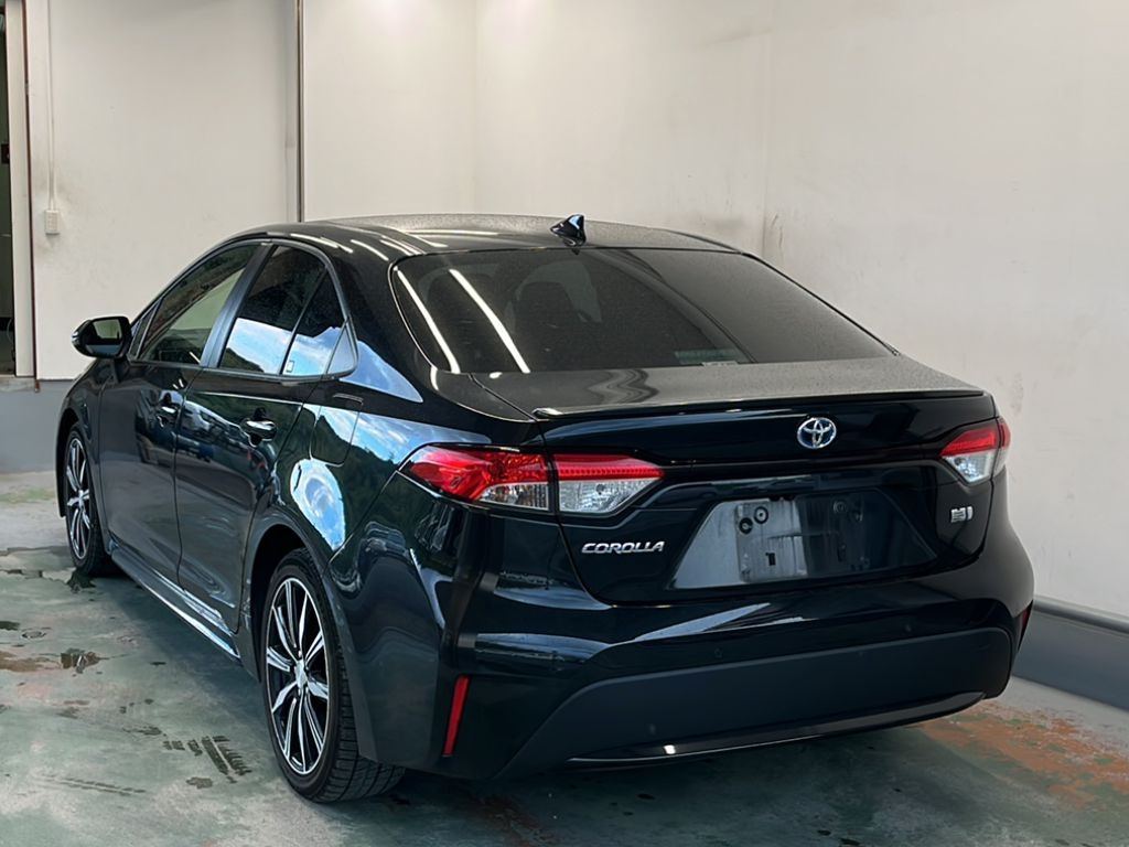 Import and buy TOYOTA COROLLA 2021 from Japan to Nairobi, Kenya