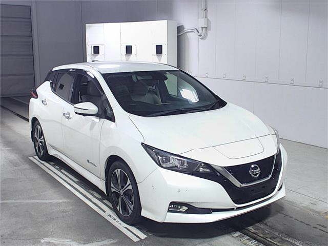 Import and buy NISSAN LEAF 2018 from Japan to Nairobi, Kenya