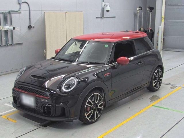 Import and buy BMW MINI 2022 from Japan to Nairobi, Kenya