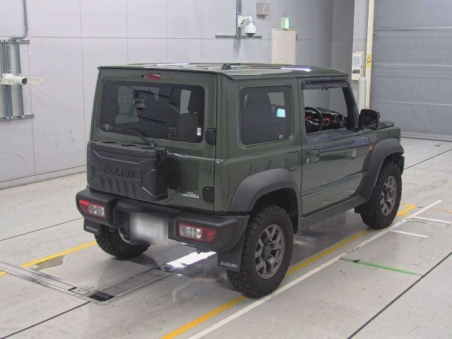 Import and buy SUZUKI JIMNY SIERRA 2022 from Japan to Nairobi, Kenya