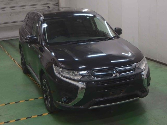 Import and buy MITSUBISHI OUTLANDER 2017 from Japan to Nairobi, Kenya