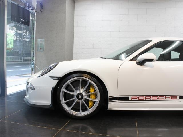 Import and buy PORSCHE 911 2019 from Japan to Nairobi, Kenya