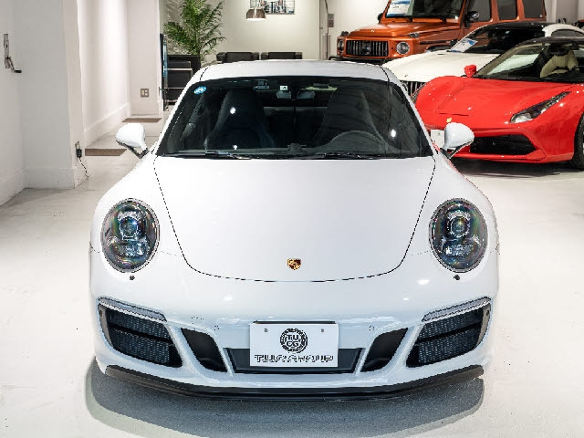 Import and buy PORSCHE 911 2017 from Japan to Nairobi, Kenya