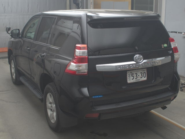 Import and buy TOYOTA LAND CRUISER PRADO 2017 from Japan to Nairobi, Kenya