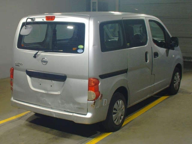 Import and buy NISSAN NV200 2017 from Japan to Nairobi, Kenya