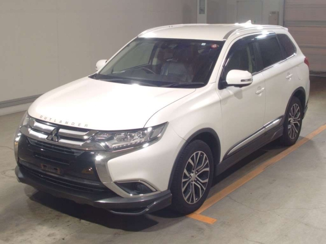 Import and buy MITSUBISHI OUTLANDER 2018 from Japan to Nairobi, Kenya