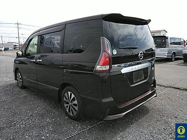 Import and buy NISSAN SERENA 2017 from Japan to Nairobi, Kenya