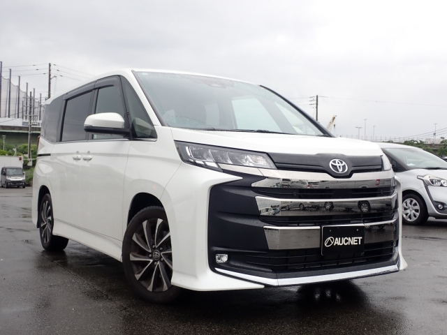 Import and buy TOYOTA NOAH 2023 from Japan to Nairobi, Kenya