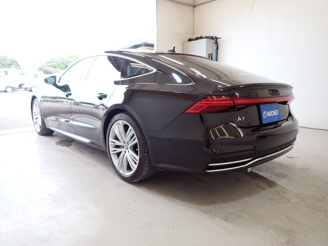 Import and buy AUDI A7 2019 from Japan to Nairobi, Kenya