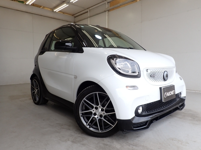 Import and buy SMART FORTWO 2018 from Japan to Nairobi, Kenya