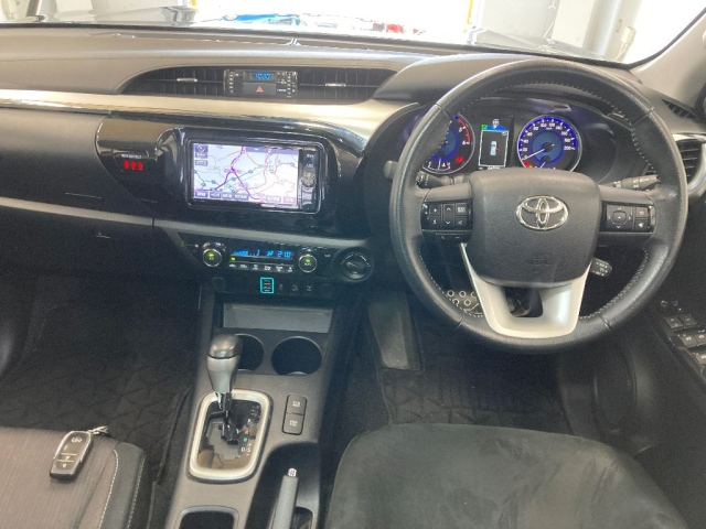 Import and buy TOYOTA HILUX 2018 from Japan to Nairobi, Kenya