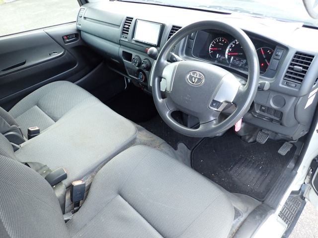 Import and buy TOYOTA REGIUS ACE VAN 2018 from Japan to Nairobi, Kenya