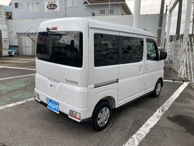 Import and buy DAIHATSU ATRAI VAN 2022 from Japan to Nairobi, Kenya