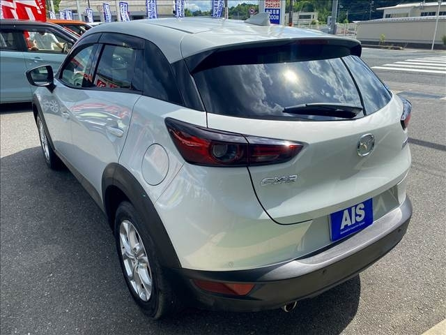 Import and buy MAZDA CX-3 2018 from Japan to Nairobi, Kenya