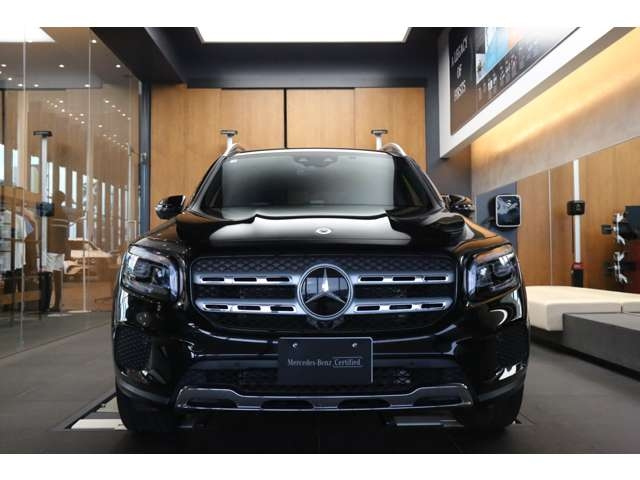 Import and buy MERCEDES BENZ GLB 2022 from Japan to Nairobi, Kenya