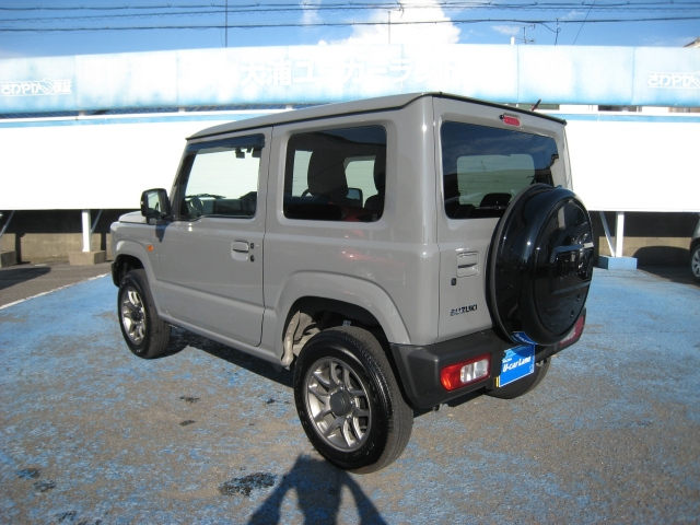 Import and buy SUZUKI JIMNY 2022 from Japan to Nairobi, Kenya