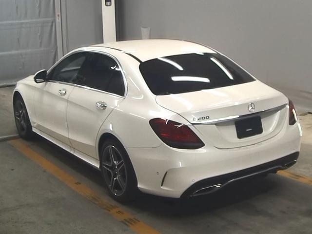 Import and buy MERCEDES BENZ C CLASS 2019 from Japan to Nairobi, Kenya