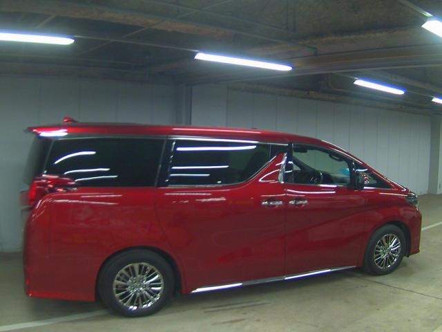 Import and buy TOYOTA ALPHARD 2019 from Japan to Nairobi, Kenya