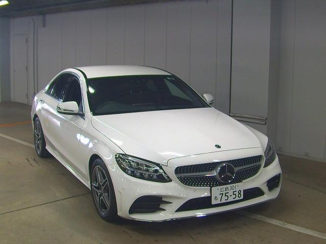 Import and buy MERCEDES BENZ C CLASS 2019 from Japan to Nairobi, Kenya