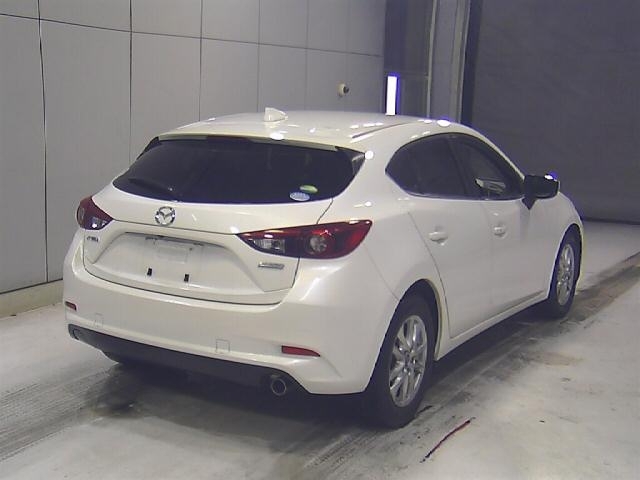 Import and buy MAZDA AXELA 2017 from Japan to Nairobi, Kenya