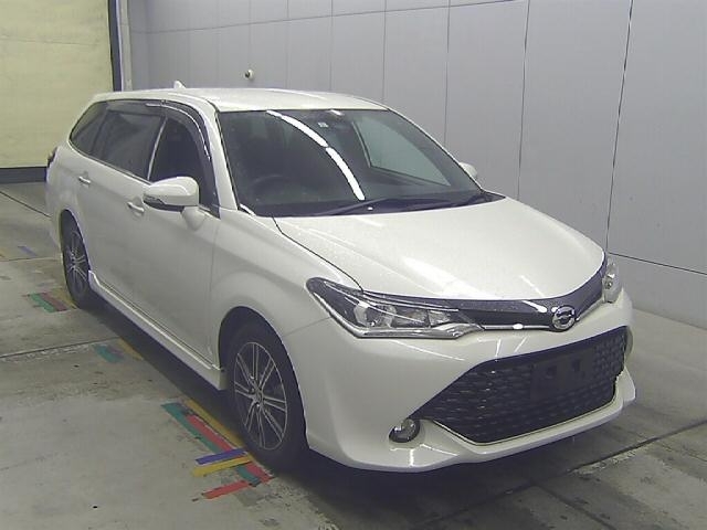 Import and buy TOYOTA COROLLA FIELDER 2017 from Japan to Nairobi, Kenya