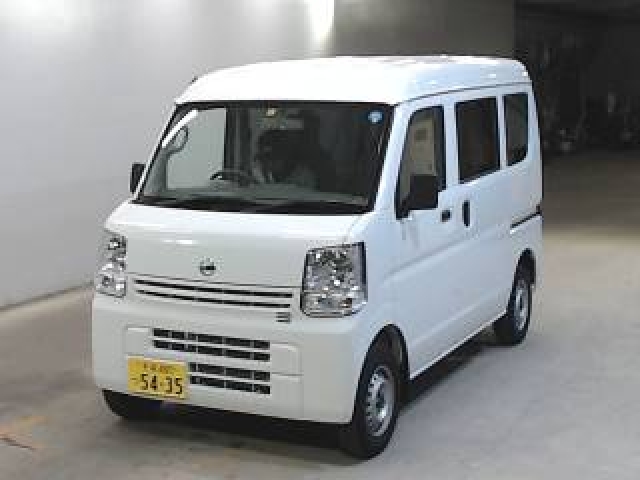 Import and buy NISSAN CLIPPER VAN 2018 from Japan to Nairobi, Kenya