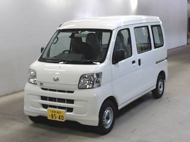 Import and buy DAIHATSU HIJET VAN 2018 from Japan to Nairobi, Kenya