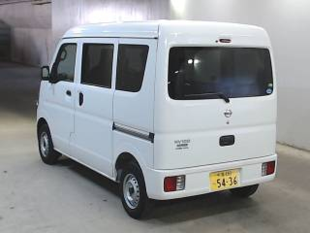 Import and buy NISSAN CLIPPER VAN 2018 from Japan to Nairobi, Kenya