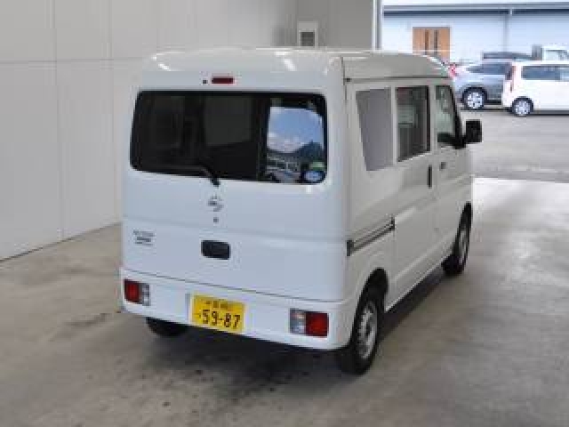 Import and buy NISSAN CLIPPER VAN 2018 from Japan to Nairobi, Kenya