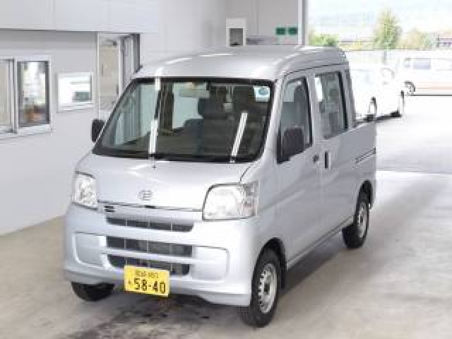 Import and buy DAIHATSU HIJET VAN 2017 from Japan to Nairobi, Kenya