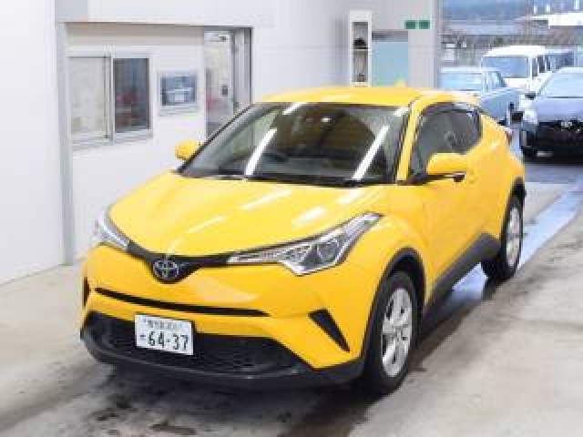 Import and buy TOYOTA C-HR 2017 from Japan to Nairobi, Kenya