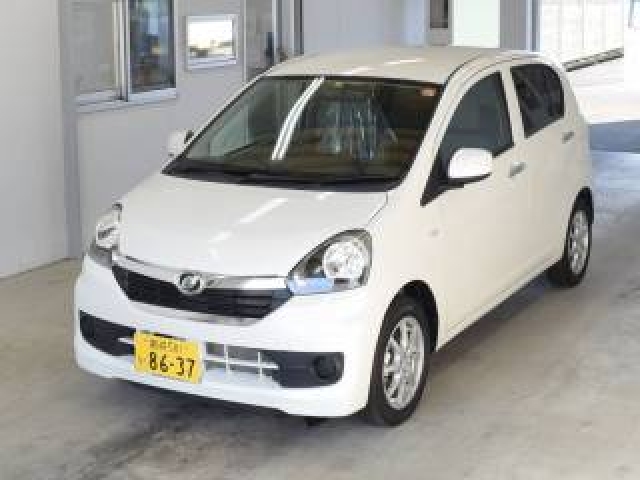 Import and buy DAIHATSU MIRA E S 2017 from Japan to Nairobi, Kenya