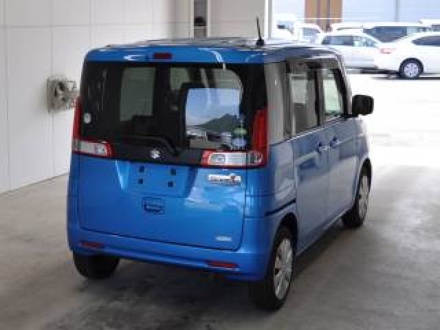 Import and buy SUZUKI SPACIA 2017 from Japan to Nairobi, Kenya