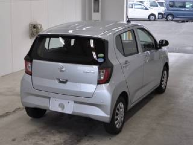 Import and buy DAIHATSU MIRA E S 2018 from Japan to Nairobi, Kenya