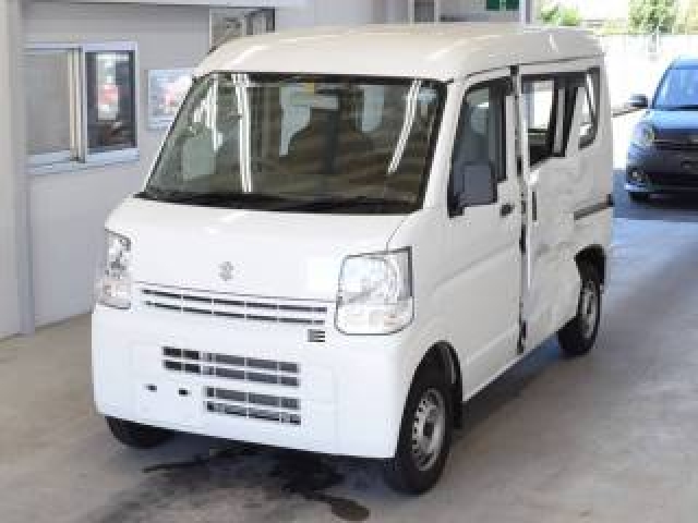 Import and buy SUZUKI EVERY 2018 from Japan to Nairobi, Kenya