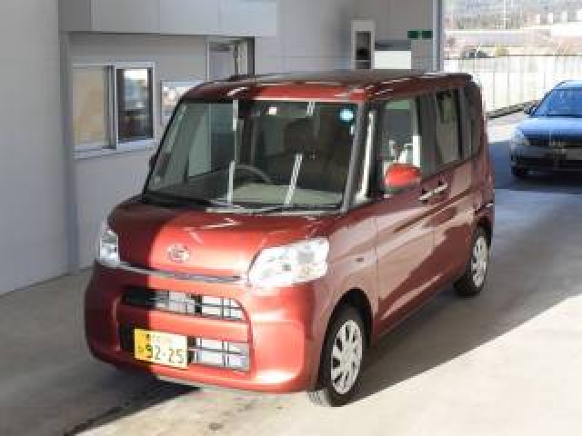 Import and buy DAIHATSU TANTO 2018 from Japan to Nairobi, Kenya