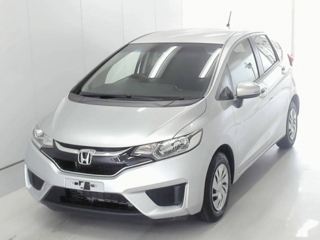 Import and buy HONDA FIT 2017 from Japan to Nairobi, Kenya